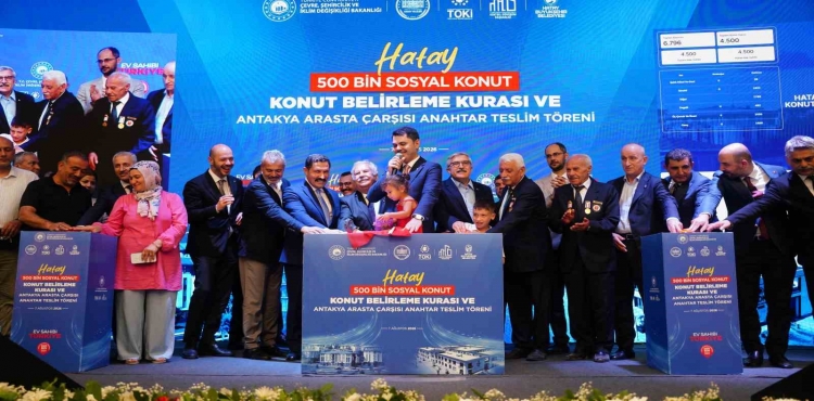 Bakan Kurum’un Katılımıyla Hatay’da 8 Bin 500 Hak Sahibinin Konutu Belirlendi